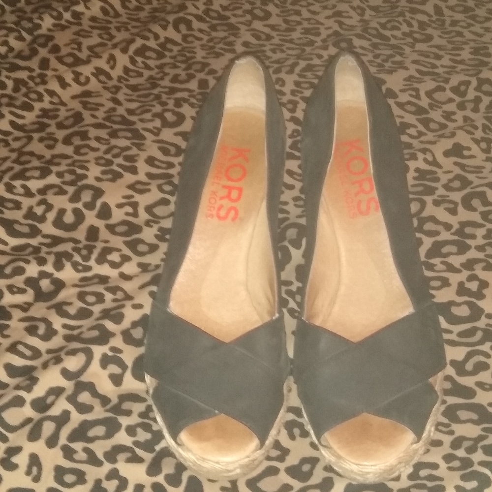 Michael kors wedges
